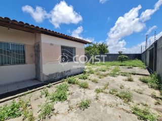 Vendo Casa na Aruana com 2 Quartos, Quintal Amplo e Escritura – Ótima Oportunidade!