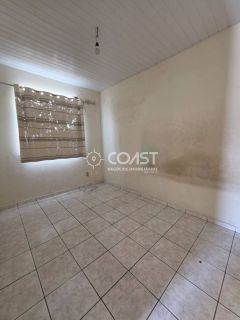 Vendo Casa na Aruana com 2 Quartos, Quintal Amplo e Escritura – Ótima Oportunidade!