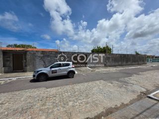 Vendo Casa na Aruana com 2 Quartos, Quintal Amplo e Escritura – Ótima Oportunidade!