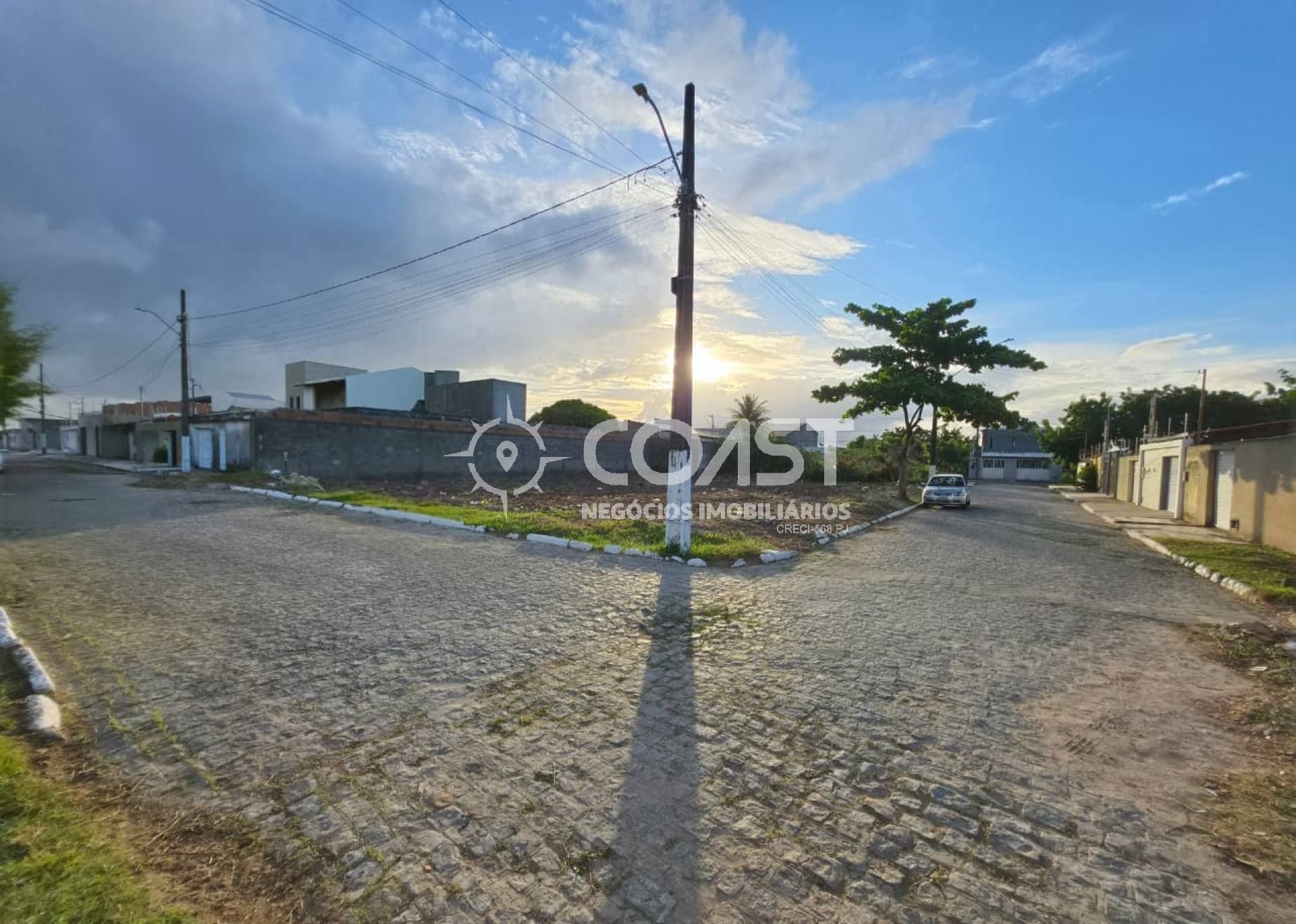 VENDO TERRENO NA ARUANA 330m² – OPORTUNIDADE EXCELENTE PARA MORAR OU INVESTIR!