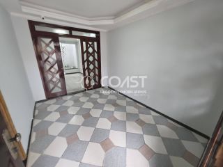 ALUGO CASA ESPAÇOSA COM 4 QUARTOS EM LOCALIZAÇÃO PRIVILEGIADA!