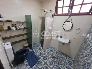 Vendo Casa Frente Mar com Vista Espetacular e Localização Privilegiada