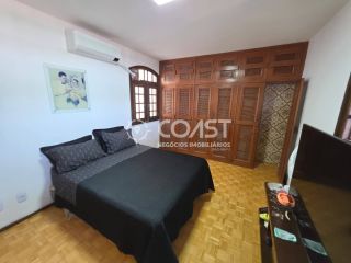 Vendo Casa Frente Mar com Vista Espetacular e Localização Privilegiada
