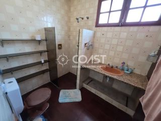 Vendo Casa Frente Mar com Vista Espetacular e Localização Privilegiada