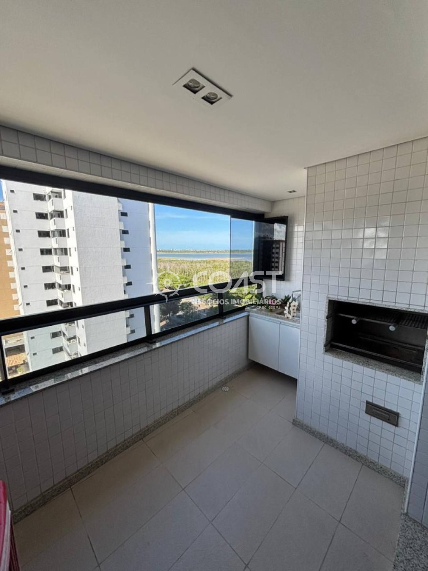 VENDO Apartamento de Alto Padrão no Ed. Passeio Beira Mar – Torre Bela Vista | Vista Privilegiada | 3 Suítes