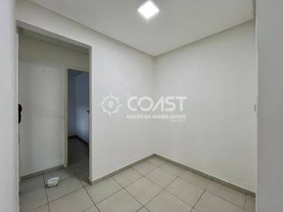 VENDO Casa na Aruana com 3 quartos, sendo 1 suíte, e garagem
