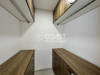 VENDO Casa na Aruana com 3 quartos, sendo 1 suíte, e garagem