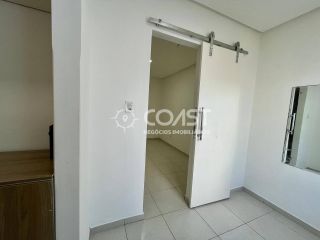 VENDO Casa na Aruana com 3 quartos, sendo 1 suíte, e garagem