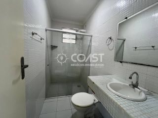 VENDO Casa na Aruana com 3 quartos, sendo 1 suíte, e garagem