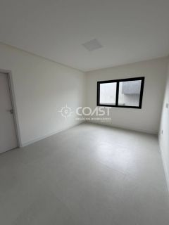 VENDO CASA ALTO PADRÃO NO DAMHA – TECNOLOGIA, CONFORTO E SOFISTICAÇÃO!