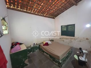 VENDO CHÁCARA ESCRITURADA COM CASA, DEPENDÊNCIA E ÁREA VERDE EXUBERANTE