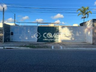 VENDO EXCELENTE TERRENO NA COROA DO MEIO COM GRANDE POTENCIAL COMERCIAL E RESIDENCIAL