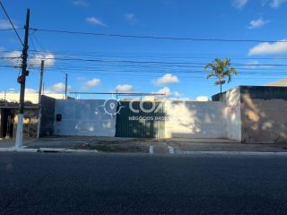 VENDO EXCELENTE TERRENO NA COROA DO MEIO COM GRANDE POTENCIAL COMERCIAL E RESIDENCIAL