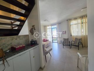 Viva de Frente para o Mar – Casa Exclusiva com Vista Permanente