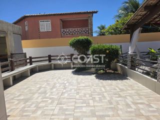 Viva de Frente para o Mar – Casa Exclusiva com Vista Permanente