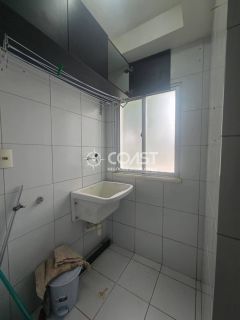 APARTAMENTO MOBILIADO COM 3/4 NO CONDOMÍNIO MAR DE ARUANA I