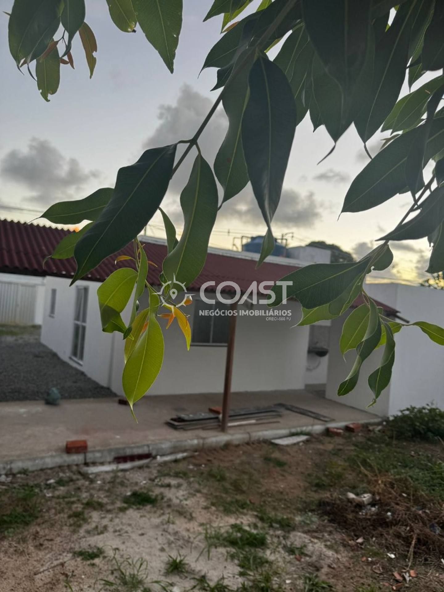 VENDO CASA NOVA NO MOSQUEIRO COM 3/4, PROX. ORLA POR DO SOL.