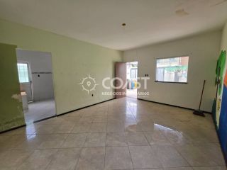 VENDO CASA NA ARUANA , PROX. AO SHOPPING PRAIA SUL.