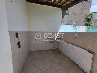 VENDO CASA NA ARUANA , PROX. AO SHOPPING PRAIA SUL.