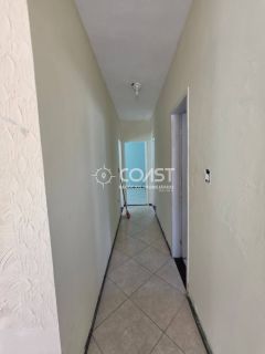 Vendo Casa 3 Quartos c/ Suíte e Quintal Amplo, Próximo ao Shopping Praia Sul.