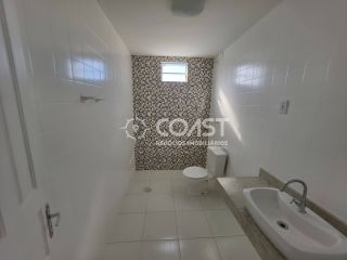 Vendo Casa Espaçosa com 3 Pavimentos e Terraço – Excelente Oportunidade!