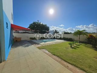 Vendo Casa Espaçosa com 3 Pavimentos e Terraço – Excelente Oportunidade!
