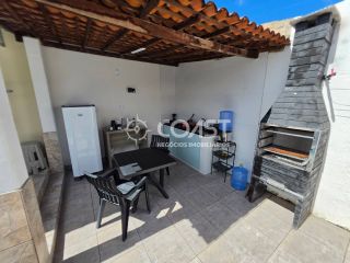 Oportunidade na Aruana – Casa Mobiliada com Piscina e Área Gourmet