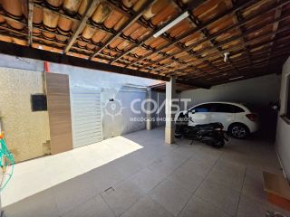 Oportunidade na Aruana – Casa Mobiliada com Piscina e Área Gourmet