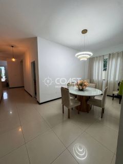 Casa de Alto Padrão com 5 Quartos no Costa Marina