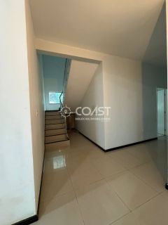 Casa de Alto Padrão com 5 Quartos no Costa Marina