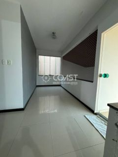 Casa de Alto Padrão com 5 Quartos no Costa Marina
