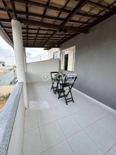 Casa de Alto Padrão com 5 Quartos no Costa Marina