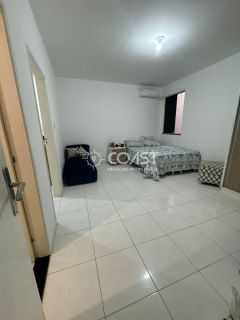Casa de Alto Padrão com 5 Quartos no Costa Marina