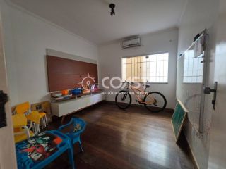 Casa à Venda – Oportunidade Imperdível!