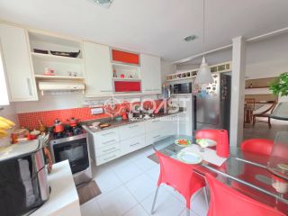 Casa à Venda – Oportunidade Imperdível!