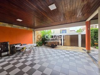 Casa à Venda – Oportunidade Imperdível!