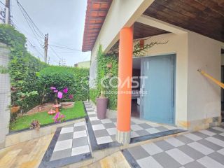 Casa à Venda – Oportunidade Imperdível!