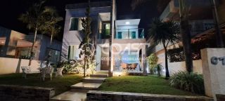 Vendo Casa 4 Quartos c/ 2 Suítes no Costa Marina – Próx. Shopping Praia Sul