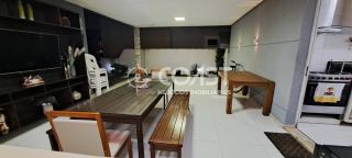 Vendo Casa 4 Quartos c/ 2 Suítes no Costa Marina – Próx. Shopping Praia Sul
