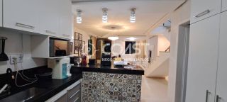 Vendo Casa 4 Quartos c/ 2 Suítes no Costa Marina – Próx. Shopping Praia Sul