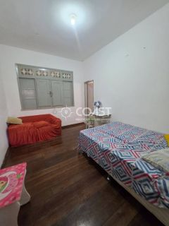 Vendo imóvel comercial no São José: 8 quartos, 3 suítes e 12 vagas.