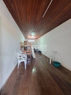 Vendo imóvel comercial no São José: 8 quartos, 3 suítes e 12 vagas.