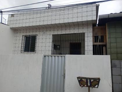 Casa a venda em Igarassu - Leia a descrição!