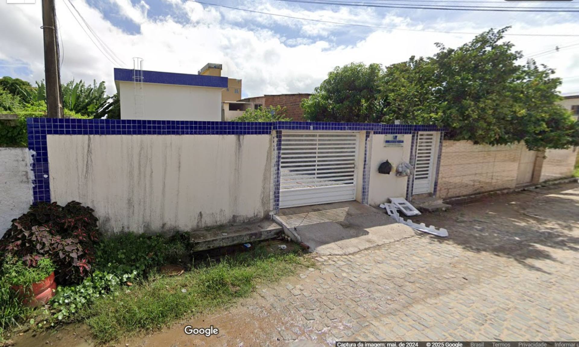 Imóvel térreo com área privativa – Pau Amarelo, Paulista