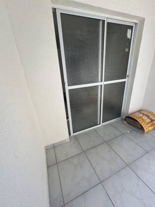 Imóvel térreo com área privativa – Pau Amarelo, Paulista