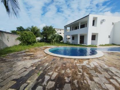 Oportunidade imperdível em Pau Amarelo, Paulista-PE Casa ampla com estrutura completa para conforto e lazer