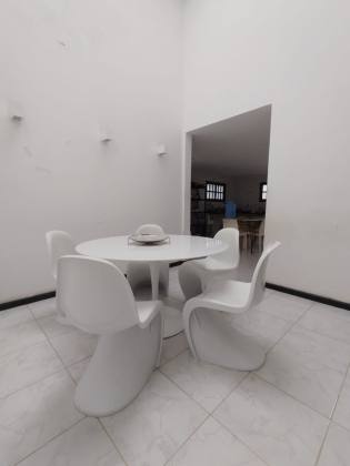 Oportunidade imperdível em Pau Amarelo, Paulista-PE Casa ampla com estrutura completa para conforto e lazer