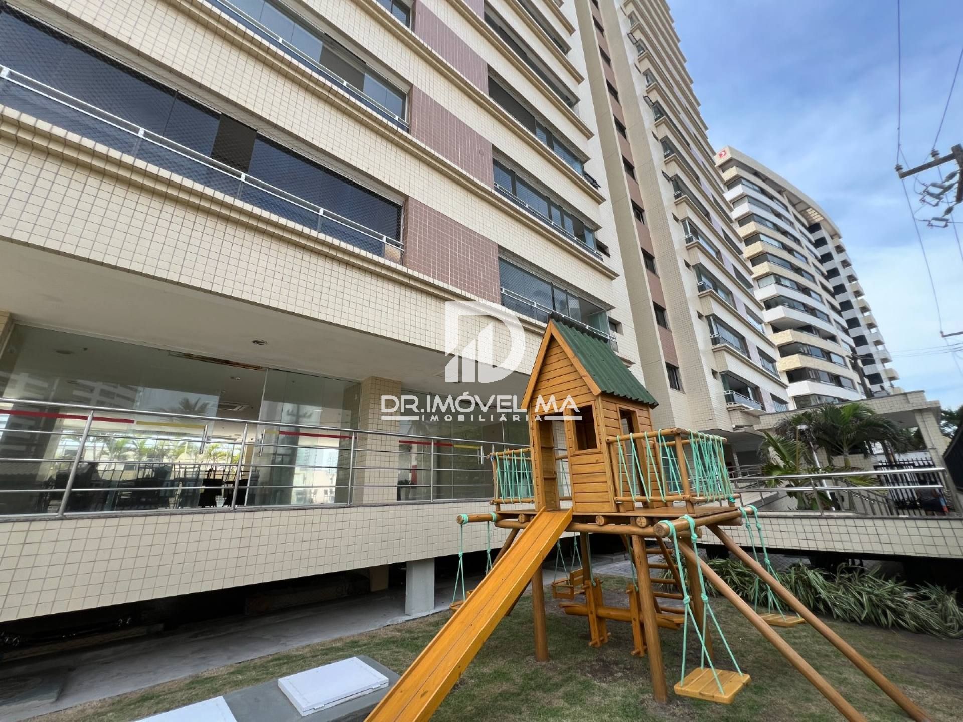 Apartamento 3 Suítes 110m² em Ponta do Farol Porteira Fechada Frente Mar