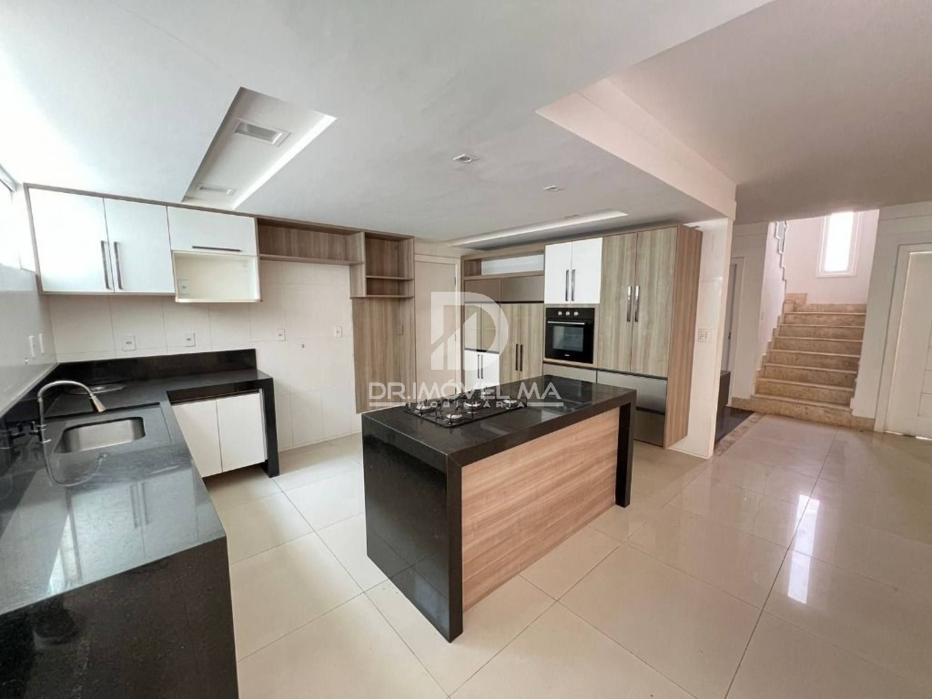 Casa Duplex 04 Suítes No Condomínio Mar Del Plata