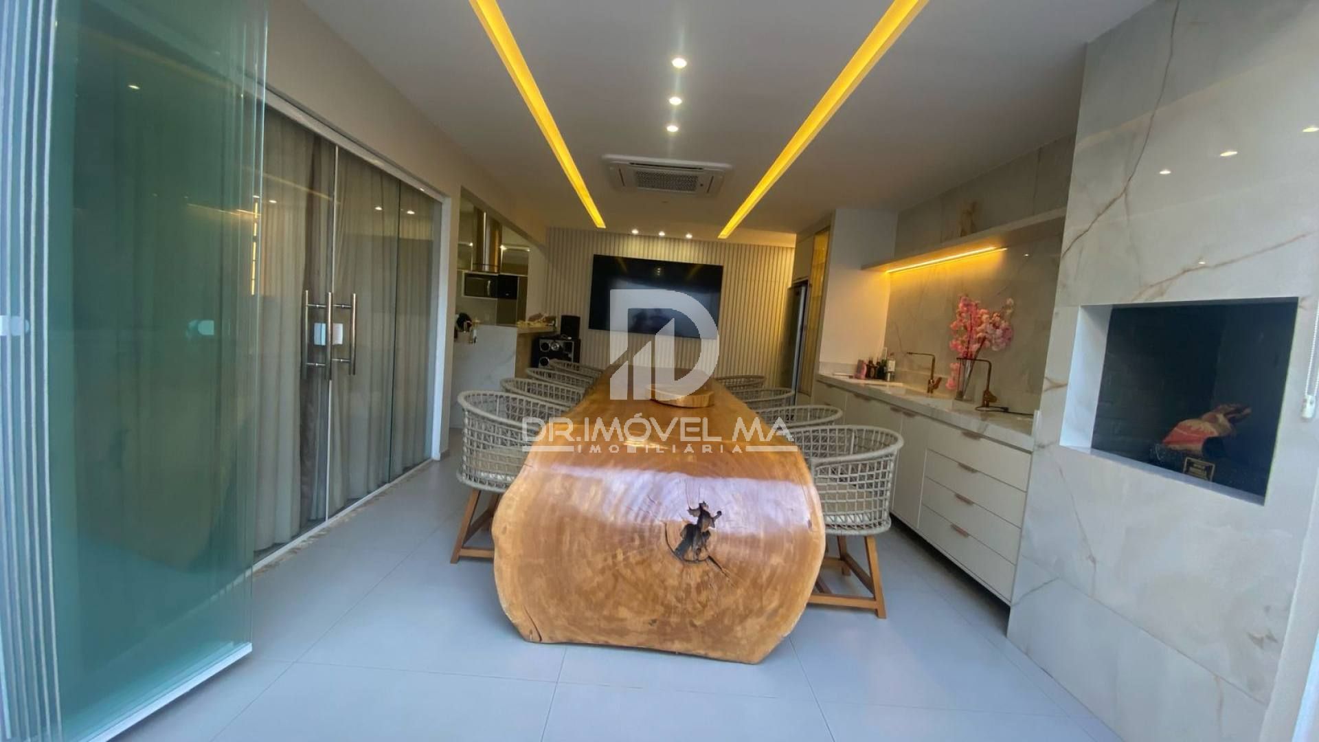 Casa Espetacular em Condomínio 3 Quartos Duplex